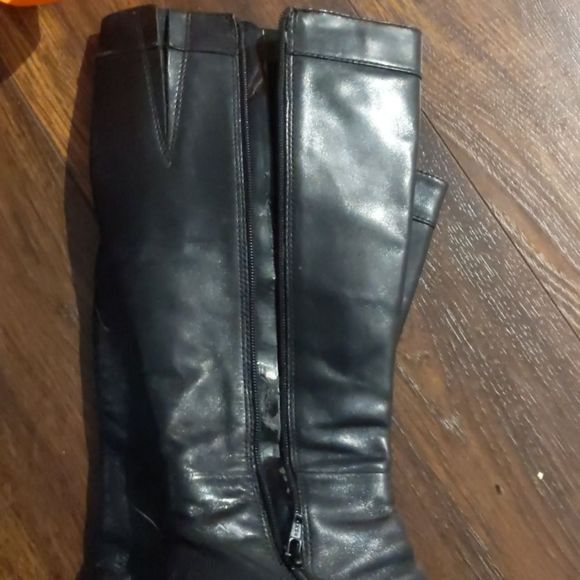 Bandolino Knee High Boots - Picture 7 of 7